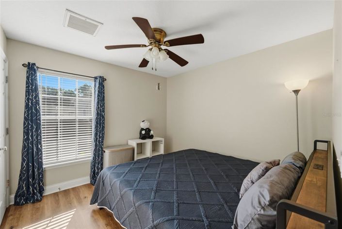 Image No.25-5 Bed House for sale