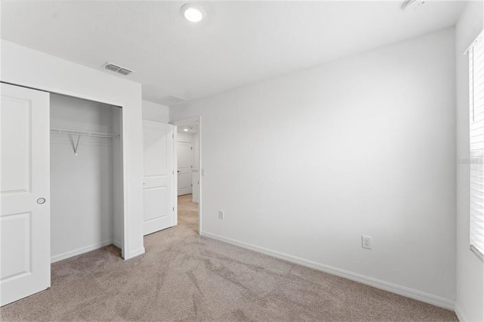 Image No.16-3 Bed Townhouse for sale