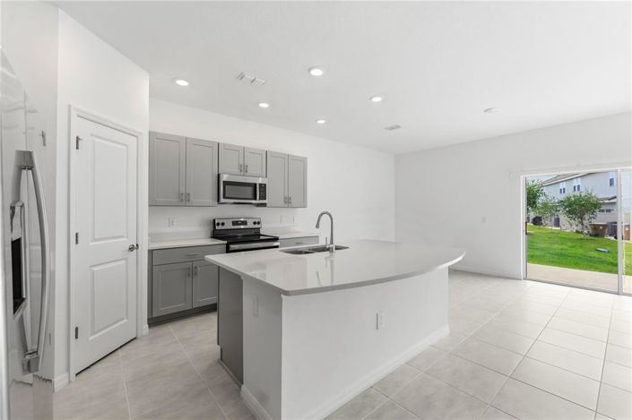 Image No.5-3 Bed Townhouse for sale