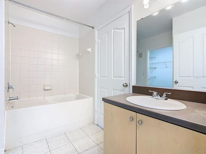 Image No.15-2 Bed Apartment for sale