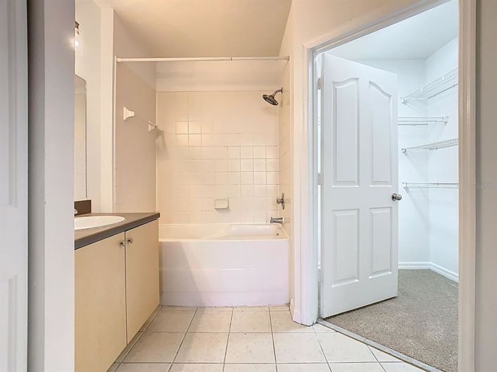 Image No.19-2 Bed Apartment for sale