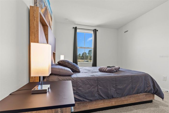 Image No.17-3 Bed Townhouse for sale