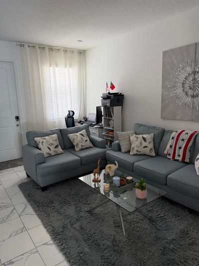 Image No.2-3 Bed Townhouse for sale