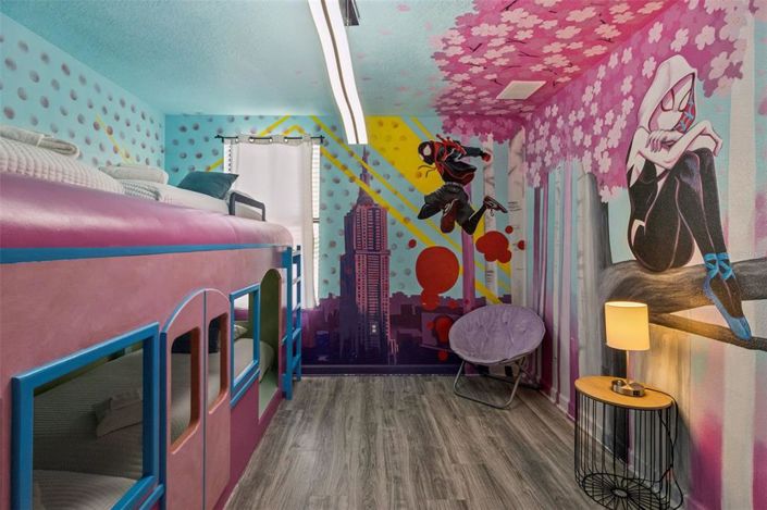 Image No.26-6 Bed House for sale