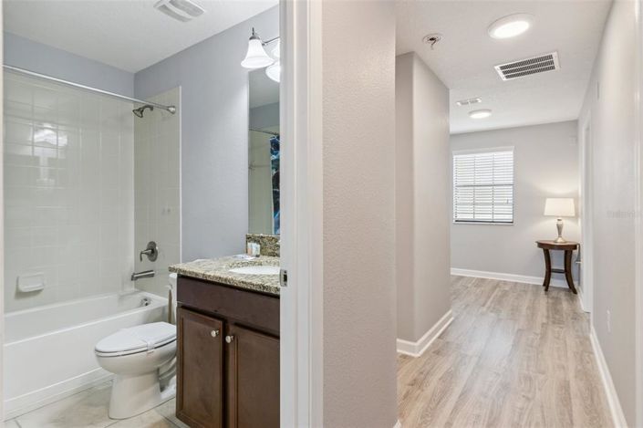 Image No.30-6 Bed House for sale