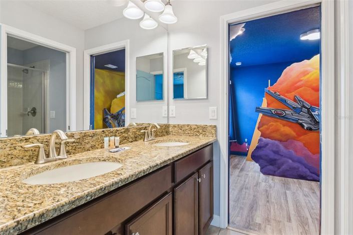 Image No.38-6 Bed House for sale