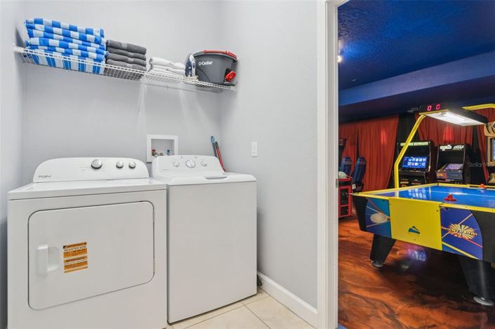 Image No.40-6 Bed House for sale