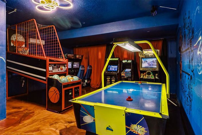 Image No.41-6 Bed House for sale