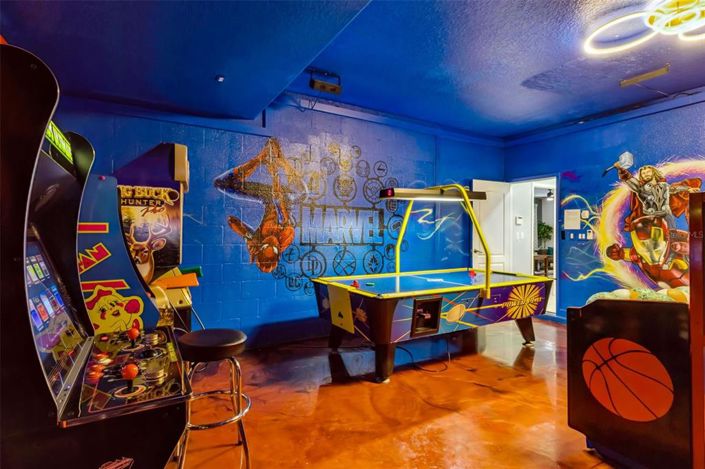 Image No.42-6 Bed House for sale