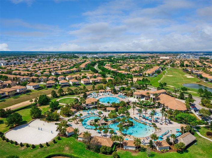 Image No.60-6 Bed House for sale