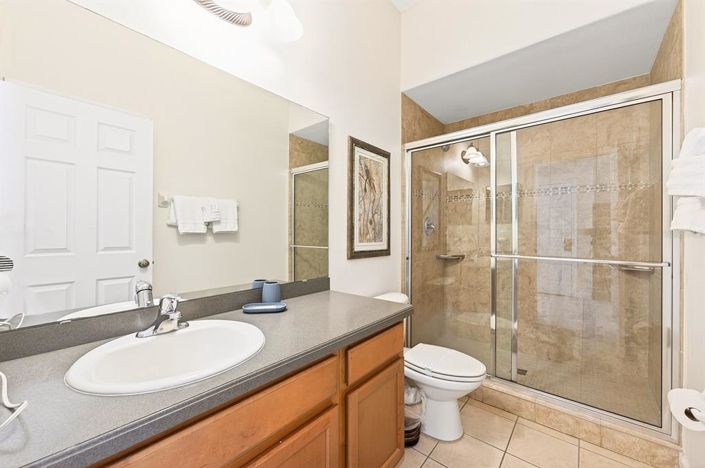 Image No.25-5 Bed House for sale