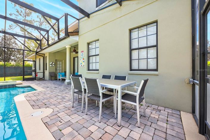 Image No.40-5 Bed House for sale