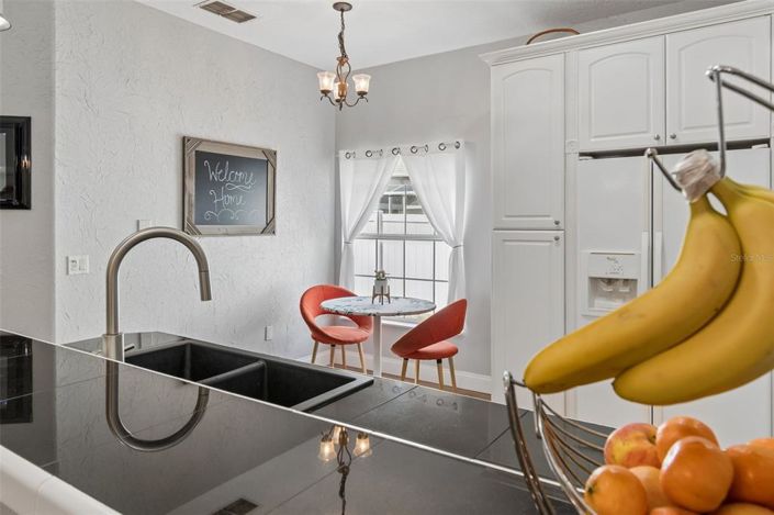 Image No.7-3 Bed House for sale