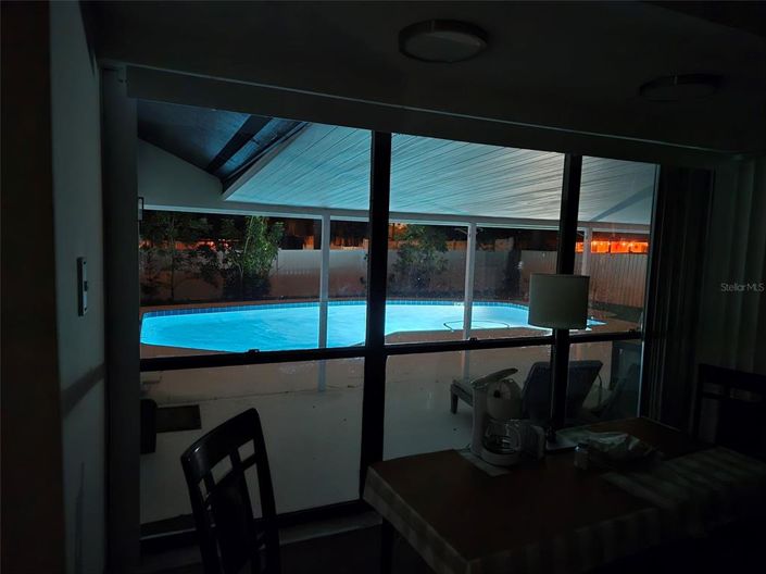 Image No.18-3 Bed House for sale