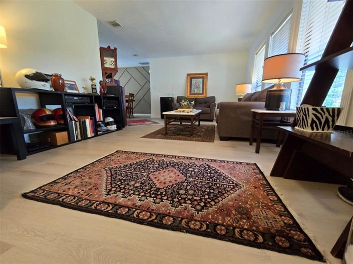 Image No.4-3 Bed House for sale