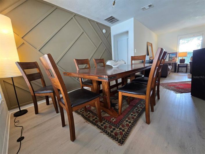 Image No.8-3 Bed House for sale