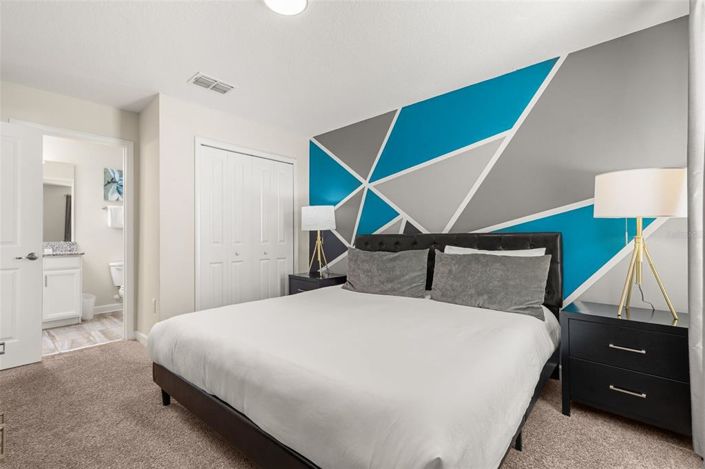 Image No.22-6 Bed House for sale