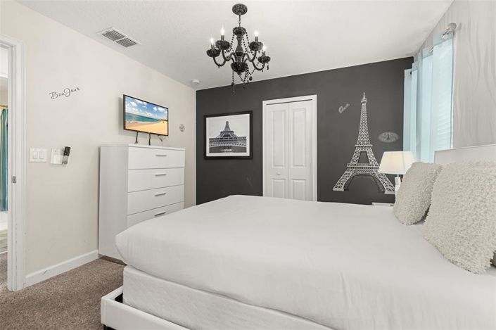 Image No.27-6 Bed House for sale