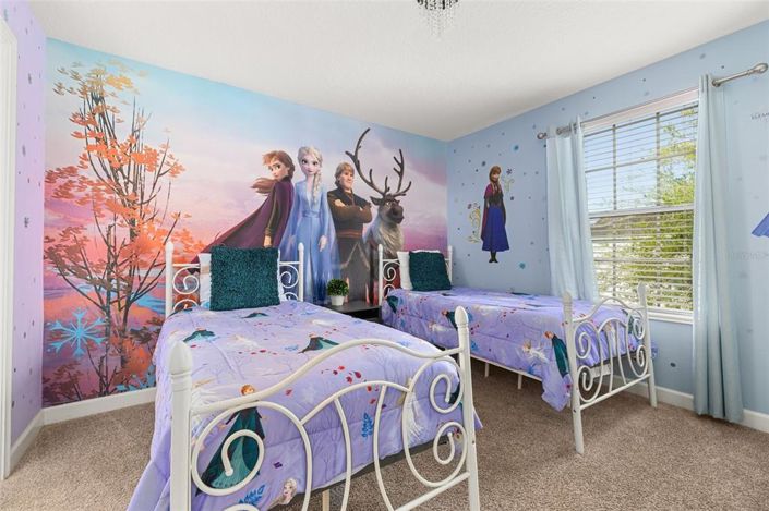 Image No.32-6 Bed House for sale