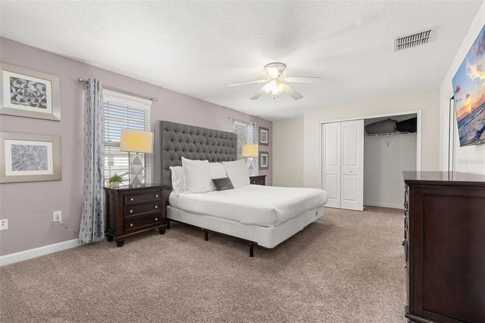 Image No.33-6 Bed House for sale