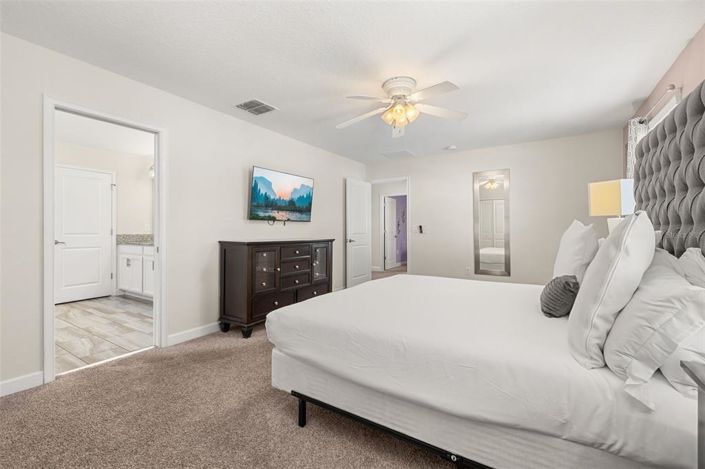 Image No.34-6 Bed House for sale