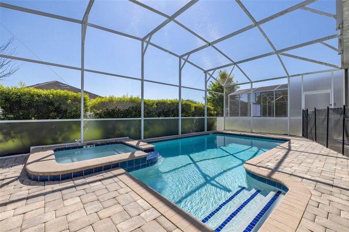 Image No.38-6 Bed House for sale