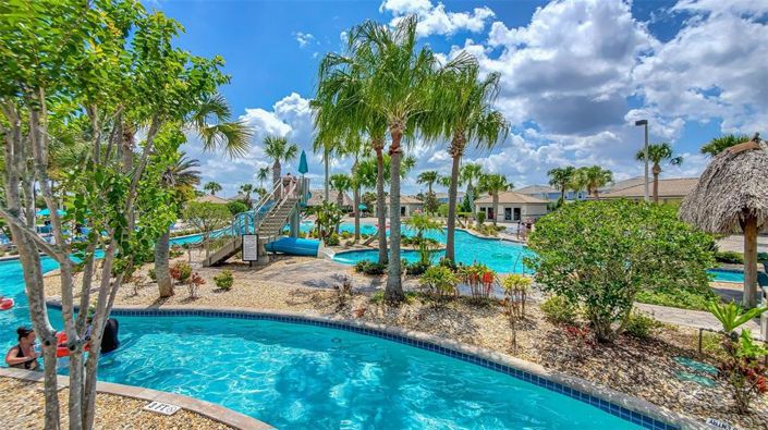 Image No.50-6 Bed House for sale