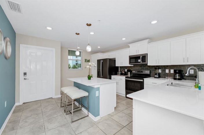 Image No.9-2 Bed Apartment for sale