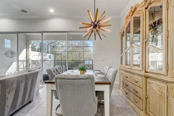 Image No.10-3 Bed Townhouse for sale