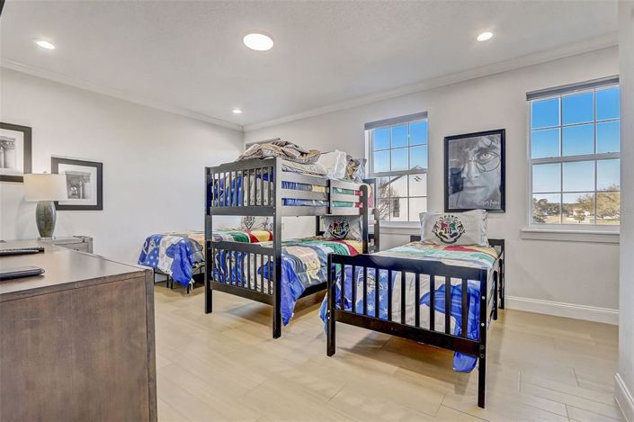 Image No.18-3 Bed Townhouse for sale