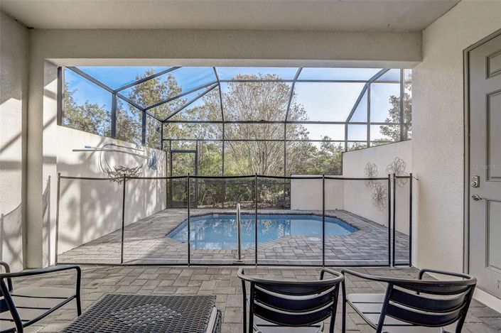 Image No.23-3 Bed Townhouse for sale