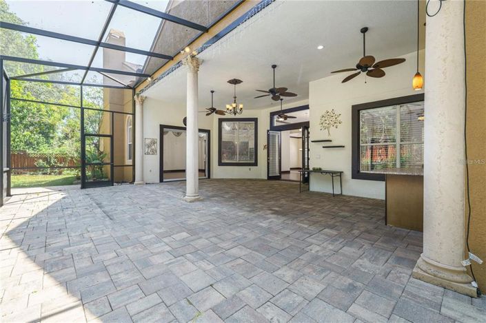 Image No.41-5 Bed House for sale