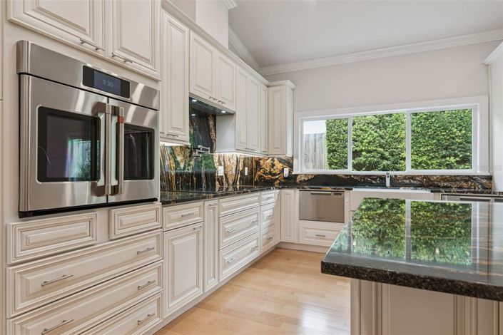 Image No.22-3 Bed House for sale