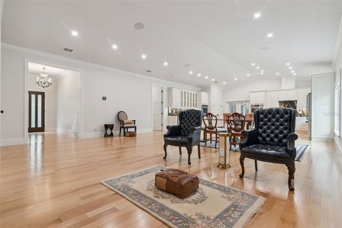 Image No.31-3 Bed House for sale