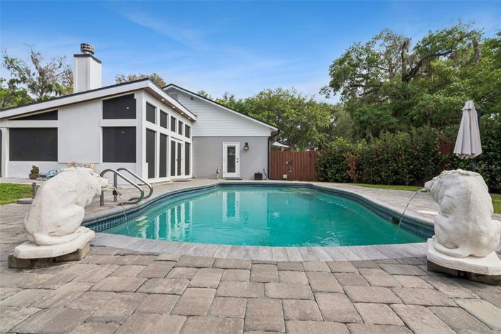 Image No.37-3 Bed House for sale