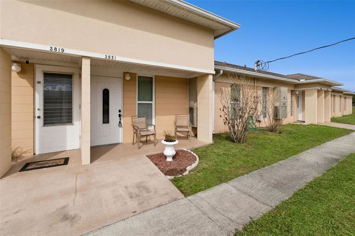 Image No.17-1 Bed Villa for sale