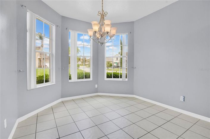 Image No.8-4 Bed House for sale