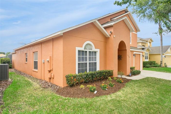 Image No.3-5 Bed House for sale