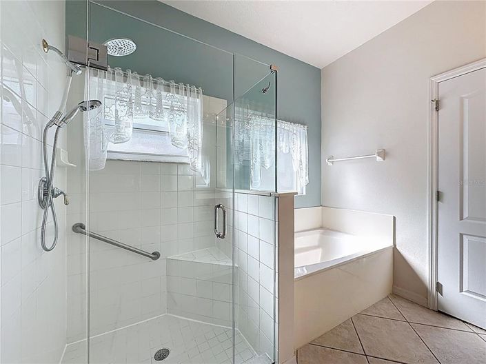 Image No.26-3 Bed House for sale