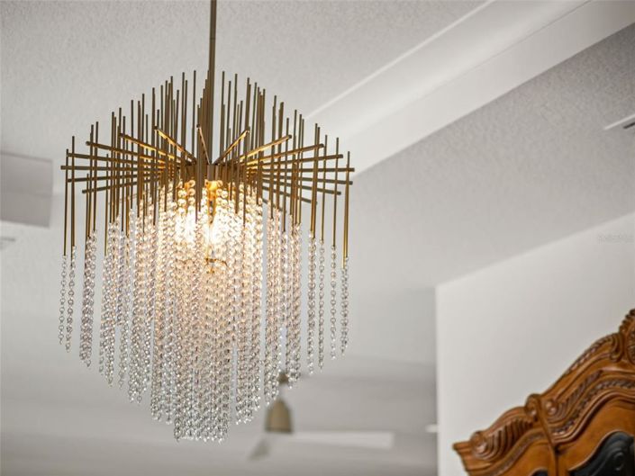 Image No.22-4 Bed House for sale