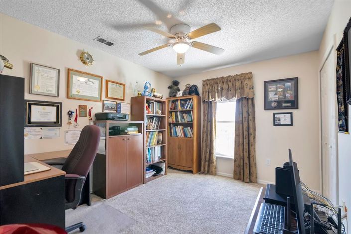 Image No.17-4 Bed House for sale