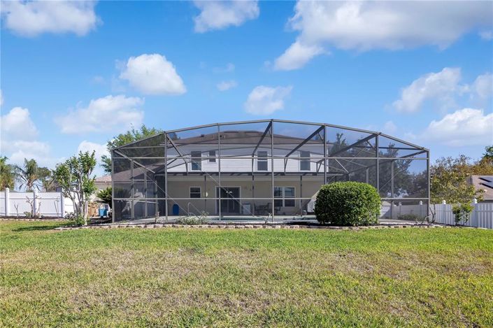 Image No.28-4 Bed House for sale