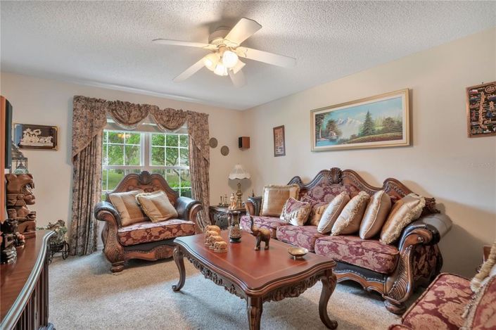 Image No.42-4 Bed House for sale