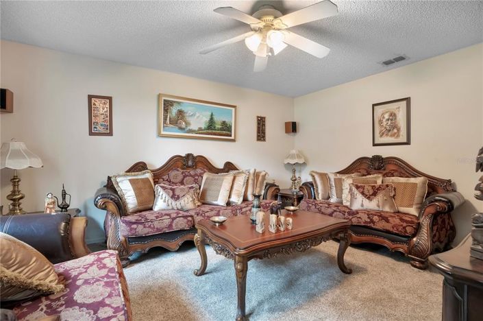 Image No.43-4 Bed House for sale