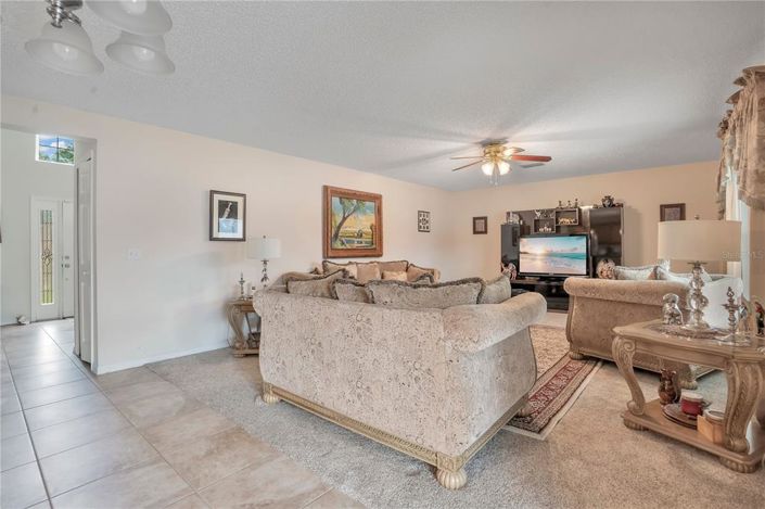 Image No.44-4 Bed House for sale