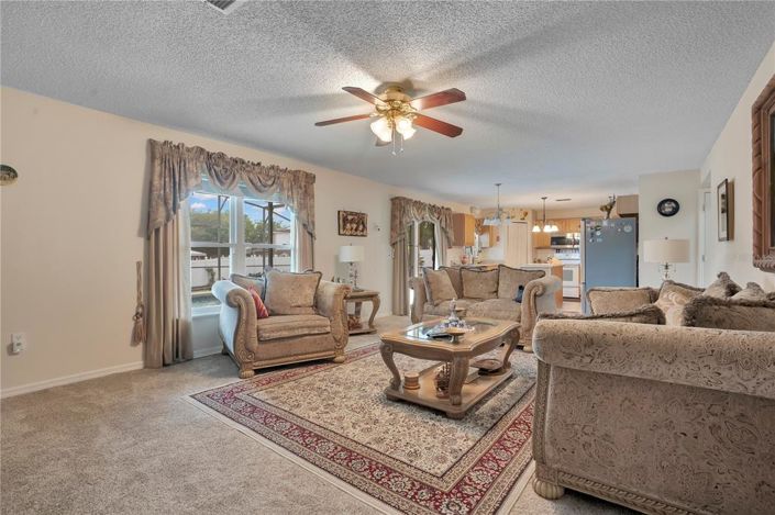 Image No.45-4 Bed House for sale