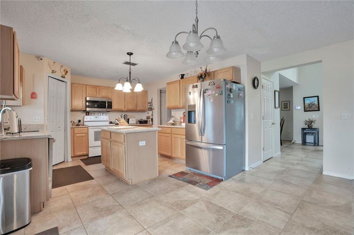 Image No.47-4 Bed House for sale