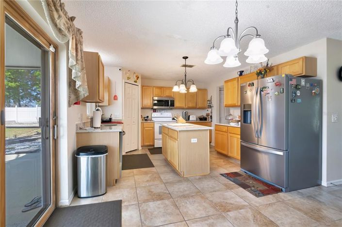 Image No.9-4 Bed House for sale