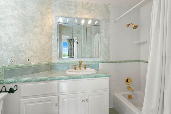 Image No.15-3 Bed Apartment for sale