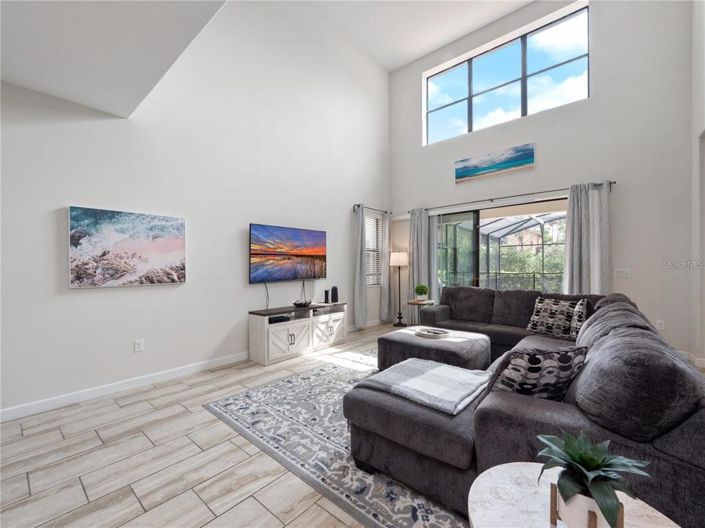 Image No.3-Maison de 5 chambres à vendre à Saint John